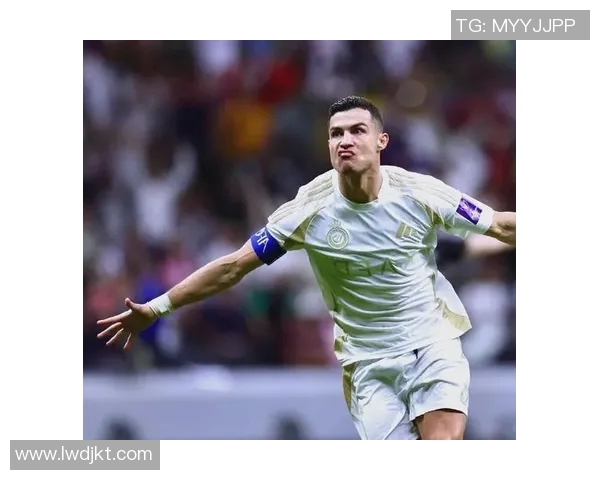 足球明星常穿的号码背后故事揭秘:从梅西到C罗为何选择这些数字 足球明星常穿的号码背后故事揭秘:从梅西到C罗为何选择这些数字