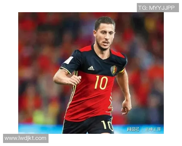 穿越荣耀与传奇 十号球衣下的足球巨星与时代变迁 穿越荣耀与传奇 十号球衣下的足球巨星与时代变迁