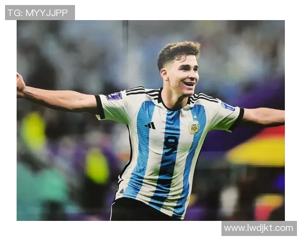 足球明星的继承人是谁揭秘:新一代球场巨星崛起的背后故事 足球明星的继承人是谁揭秘:新一代球场巨星崛起的背后故事